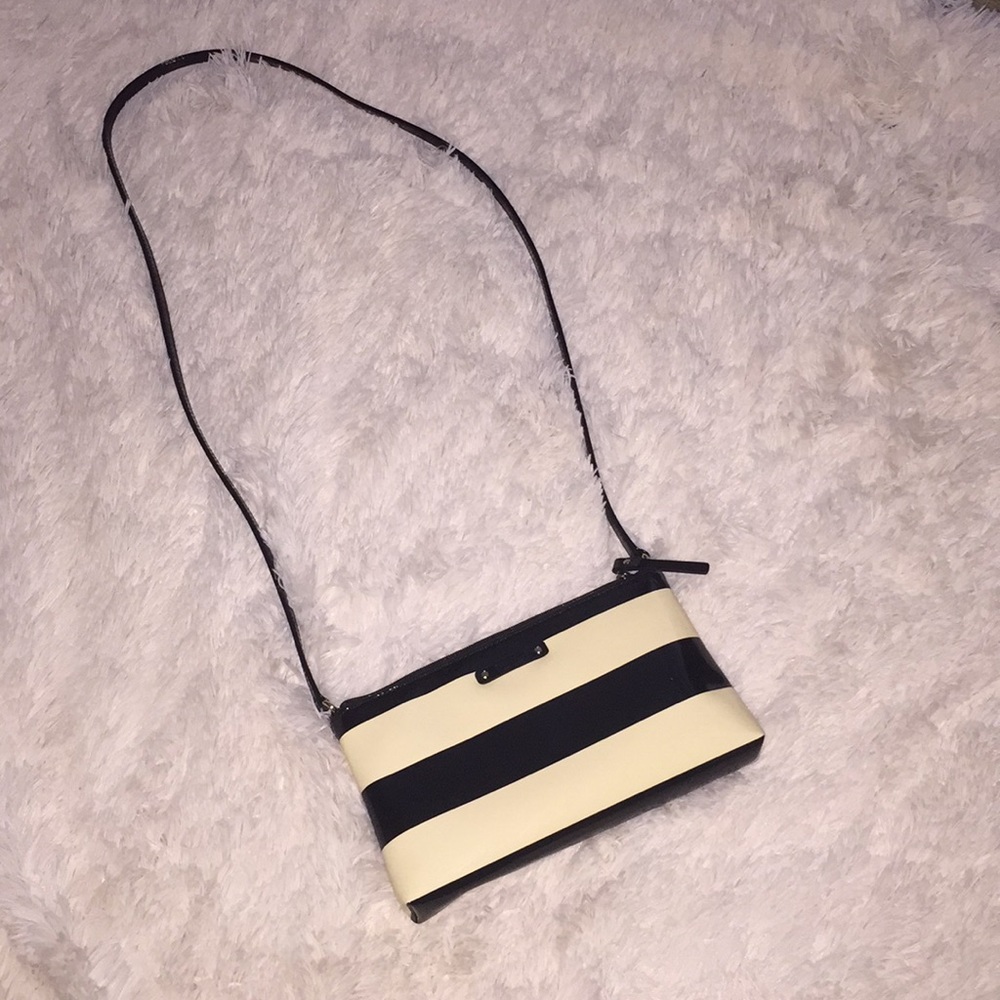 ADORABLE Striped Kate Spade Crossbody